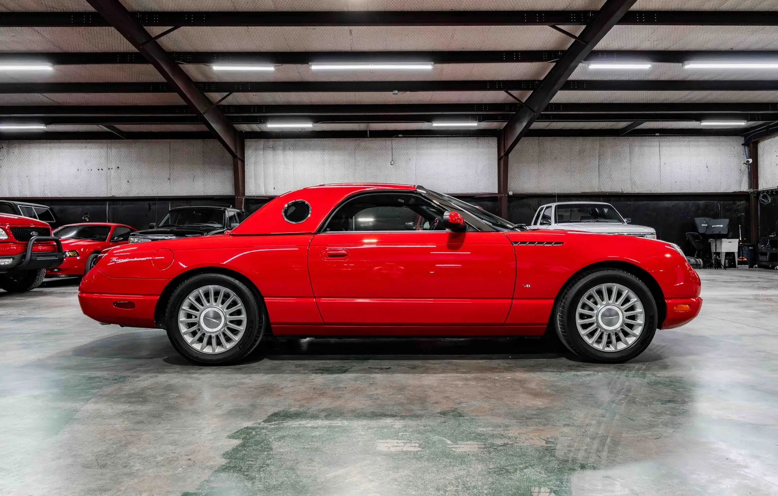 2004-Ford-Thunderbird-Colorado Red-1FAHP60A94Y109497-61.jpg